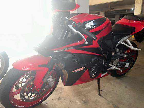 HONDA CBR 600RR HONDA CBR 600RR